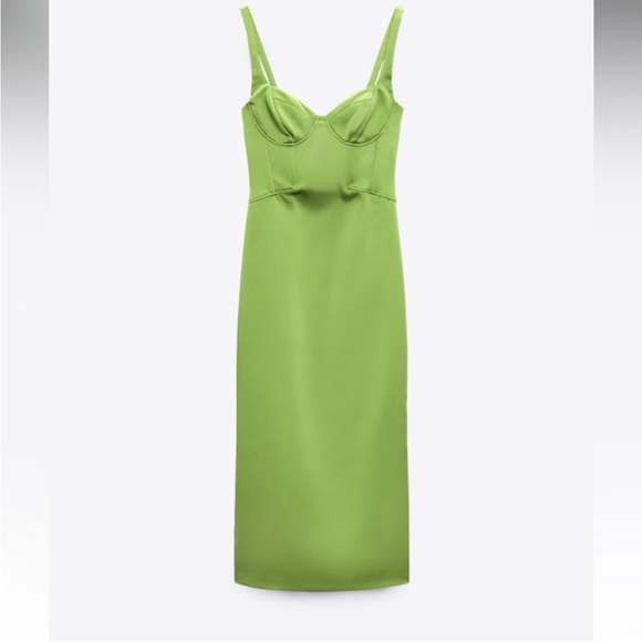 Sold out Zara dress. Worn once to a wedding and is in perfect condition! - Picture 4 of 5